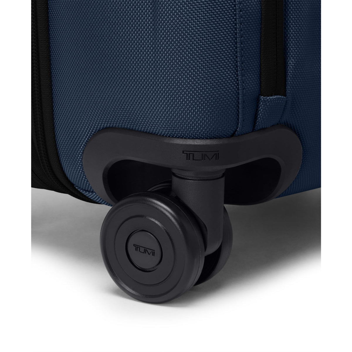 TUMI Alpha Expandable Carry-On – Ballistic Nylon, Navy