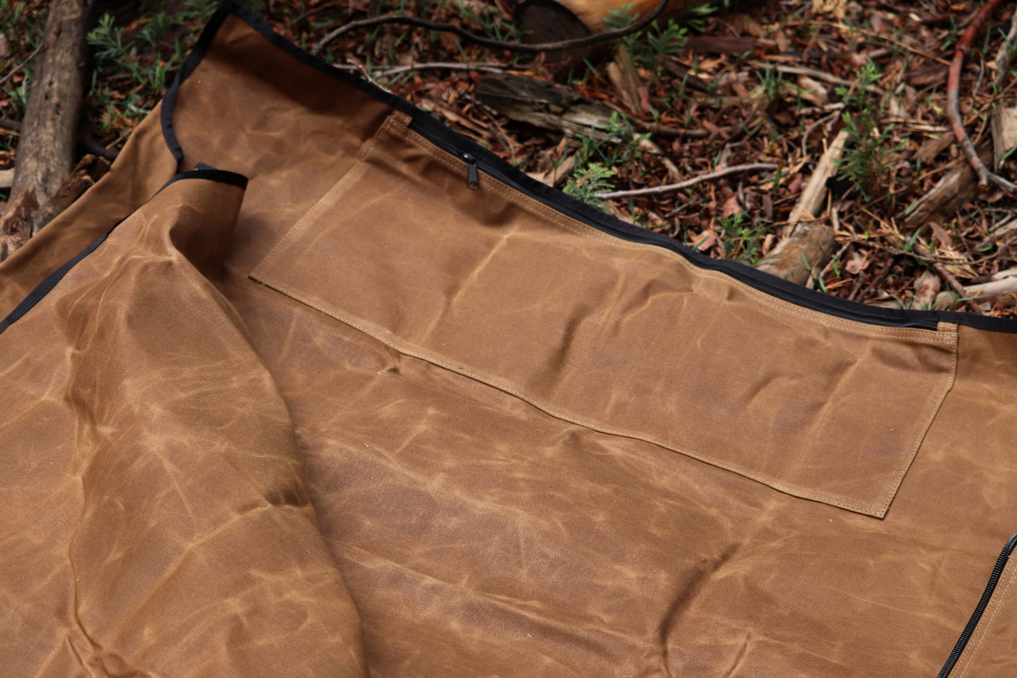 Helko Werk Waxed Canvas Cowboy Bedroll – Field Tan | Made in USA